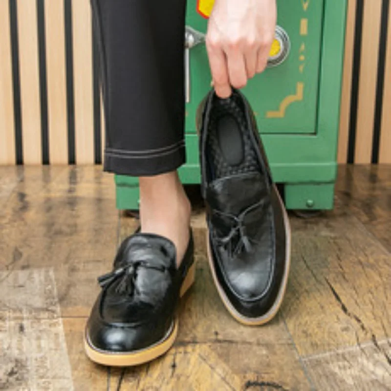 

American Style Man Casual Shoes Comfortable Fashion Luxury Loafers Men Leather Shoes