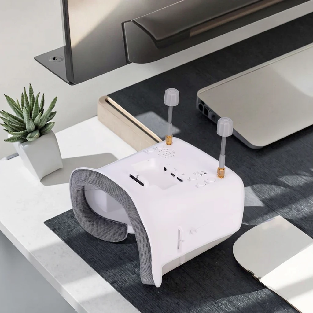 

008d Pro Fpv очки 8g аналоговая передача видео 3,7 В Lipo зарядка аккумулятора удаленный видеорегистратор в комплекте пластиковая гарнитура