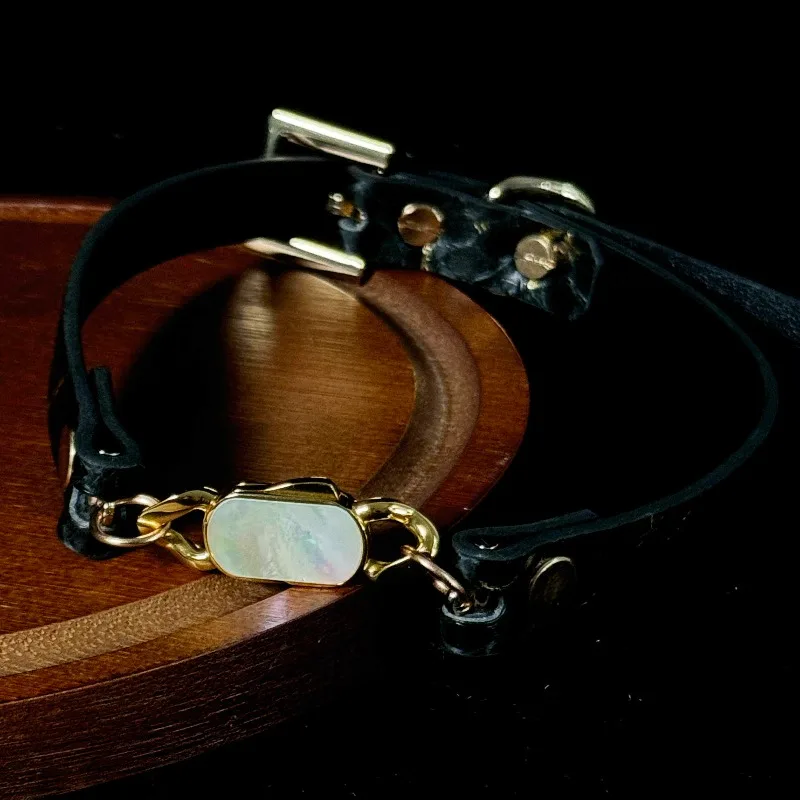 New Chinese Black Gold Choker Custom Collar Natural Fritillary Handmade Custom Leather Rope Retro Niche High Sense
