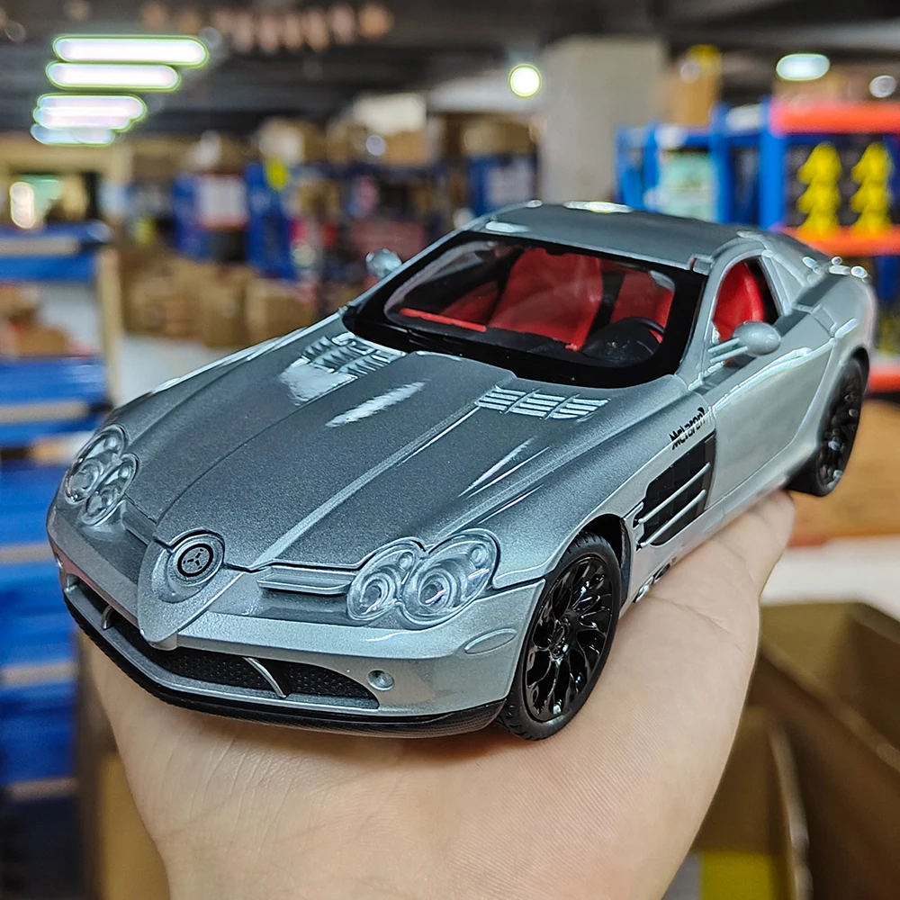 1:24 SLR AMG Hohe Simulation Diecast Metall Legierung Modell auto Sound Licht Zurückziehen Sammlung Kinder Spielzeug Geschenke
