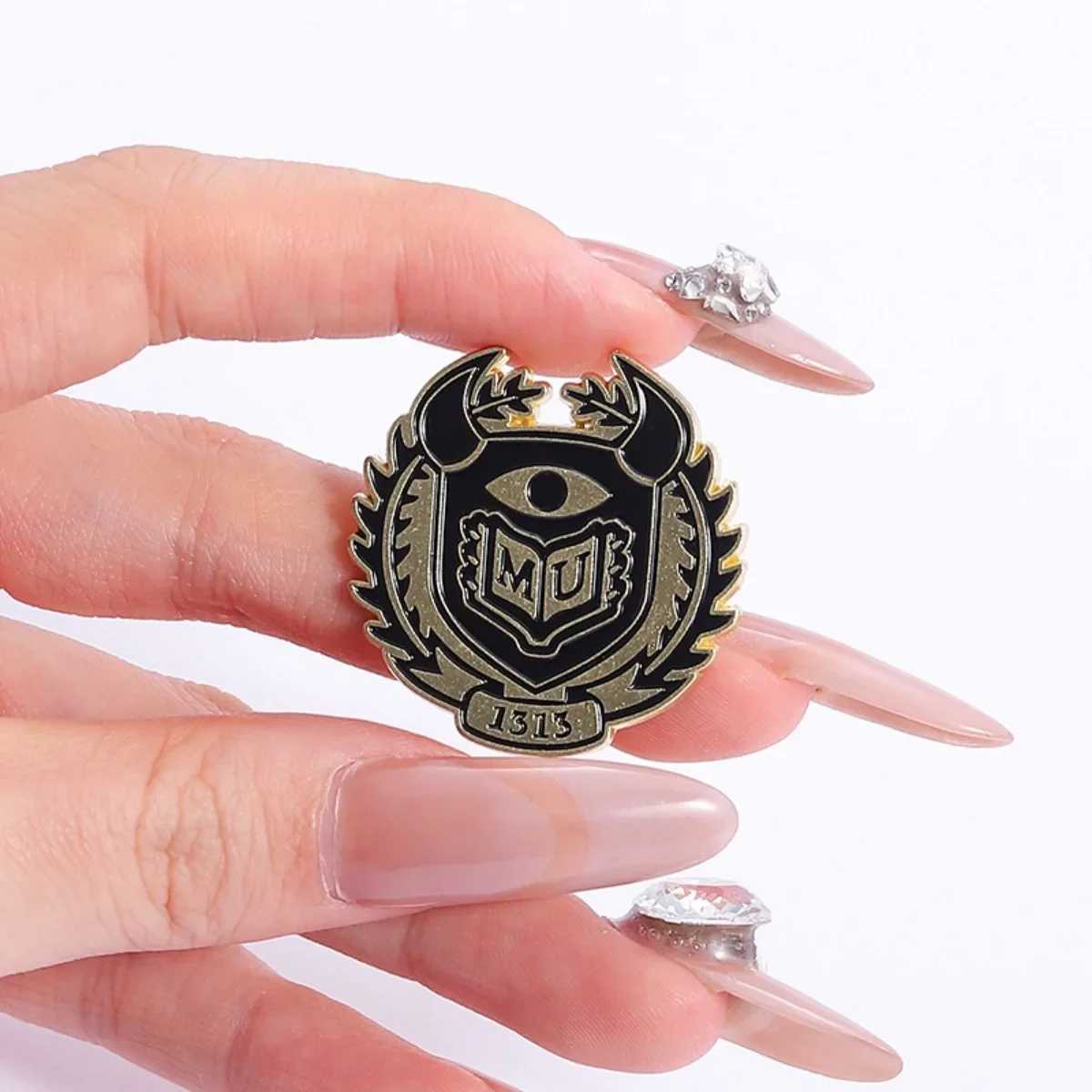 ديزني الكرتون وحوش جامعة طالب شارات معدنية المينا دبابيس لحقيبة الظهر قبعة دبابيس للنساء الرجال عشاق الفيلم #6