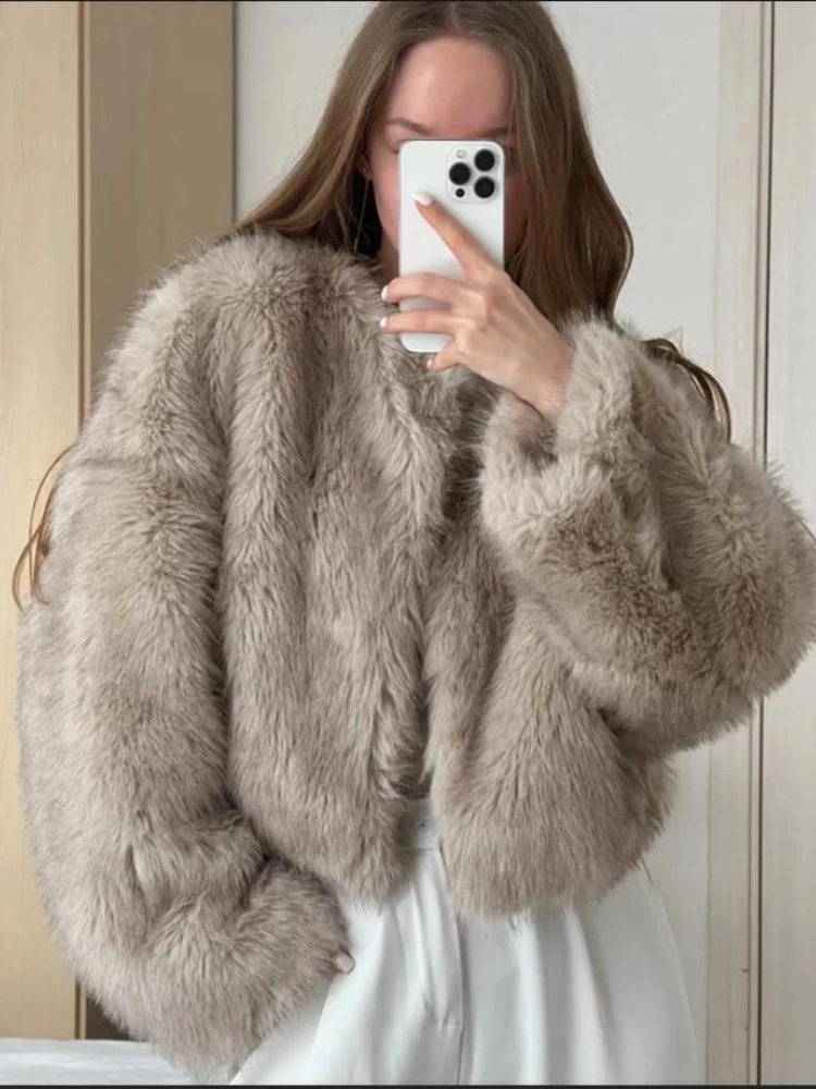 2024 Autumn Winter New Fashion Gradient Fluffy Fur Coat Women High Street Luxury Faux Fox Fur Jacket Female Overcoats