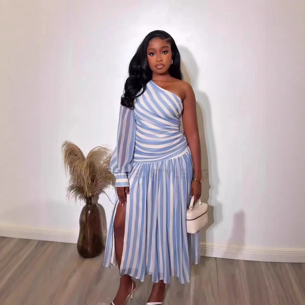 

Summer new European and American cross-border African women's fashion striped one-shoulder slit long dress