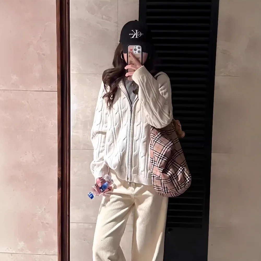 

Autumn Winter Twist Sweater Double Zipper Coat College Style Soft Open Cardigan Sweater Retro Knitted Hat Women's Sweater