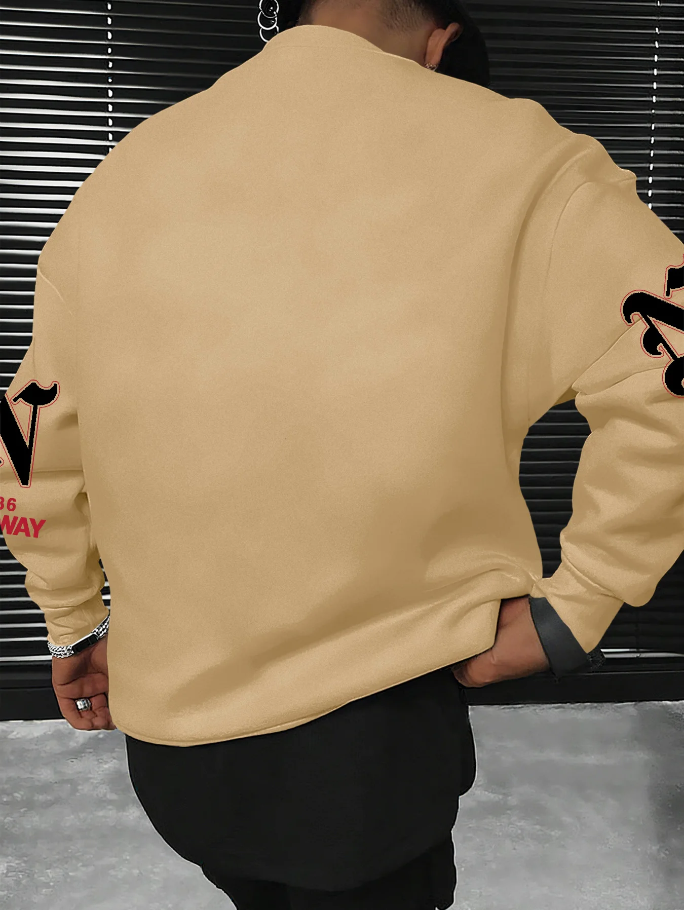 Herren Oversize-Sweatshirt mit überschnittenen Schultern, Vintage-Norwegen-Textdruck, Hip-Hop-Freizeitpullover – Detail 9