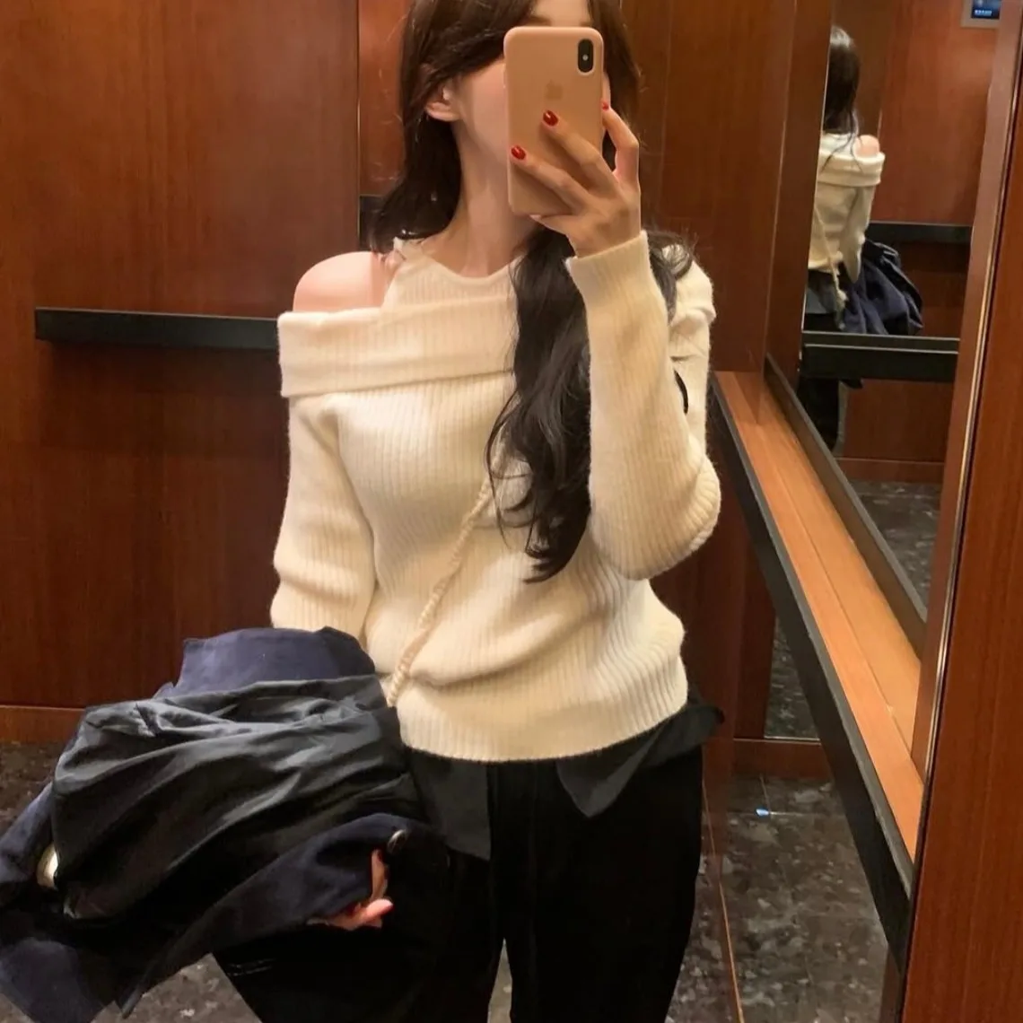 

Women's Chic Knitted Sweater oulder Bared Slim Fit Versatile Long Sve Autumn Winter Faion Design False Two-Piece Top