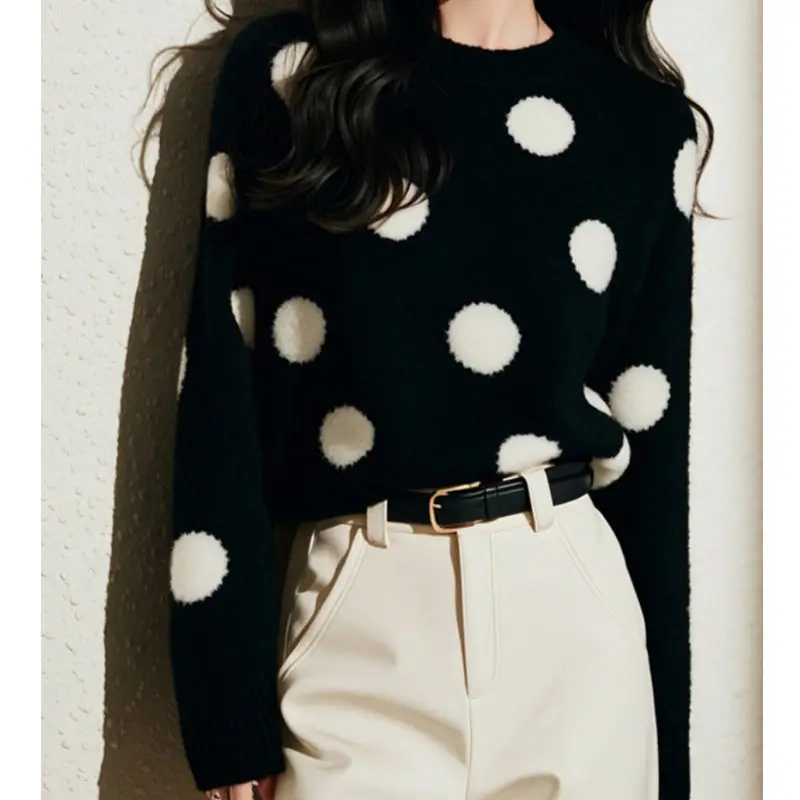 

2025 autumn and winter new French retro pure wool round neck knitted sweater long sleeved polka dot color blocked loose base top