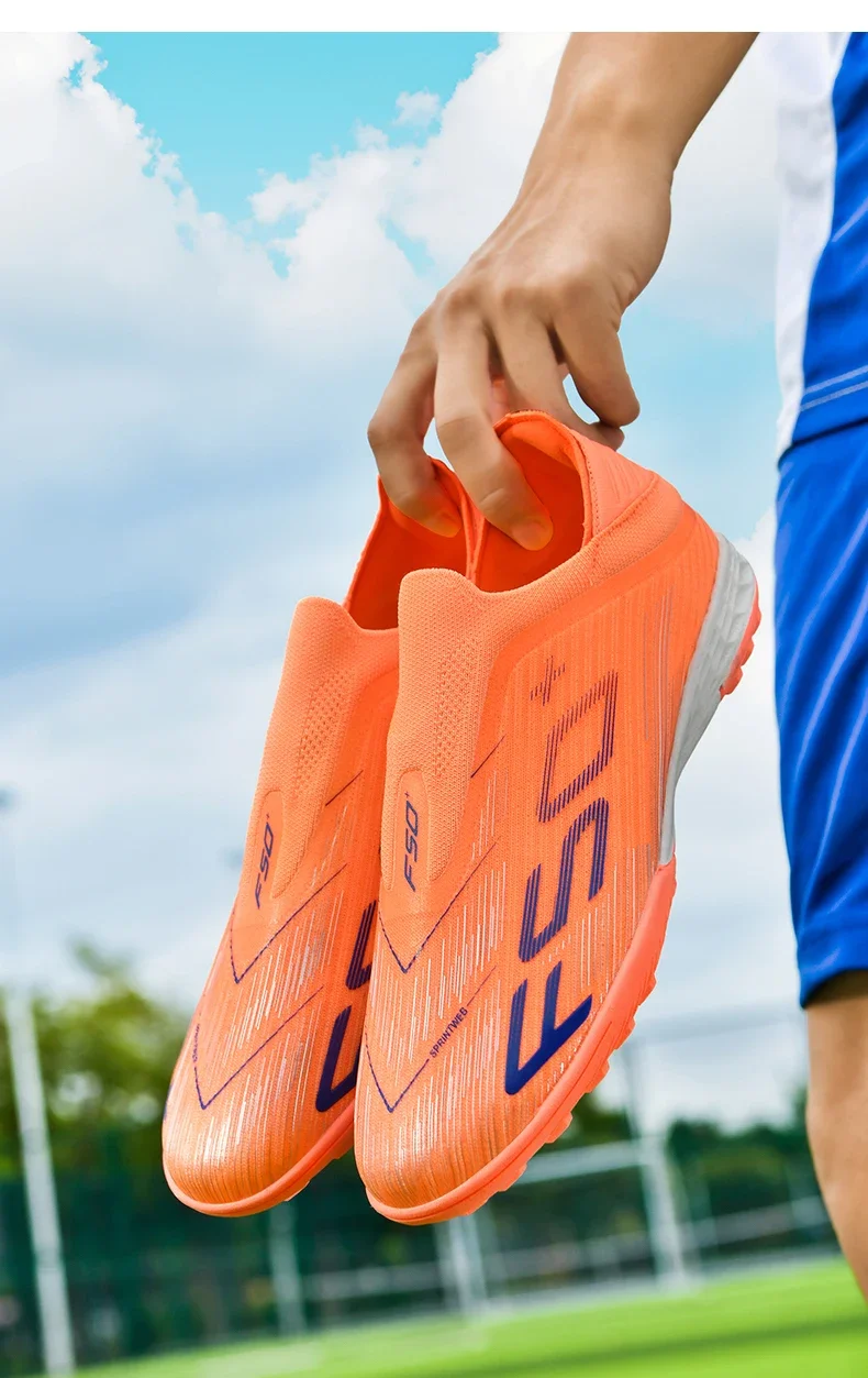 Neue Herren-Fußballschuhe, beliebte Fußballschuhe, rutschfeste Spielschuhe für Rasenplätze, hochwertige Sneaker, Hallenfußballschuhe, hohe Modelle für den Außenbereich. – Detail 29