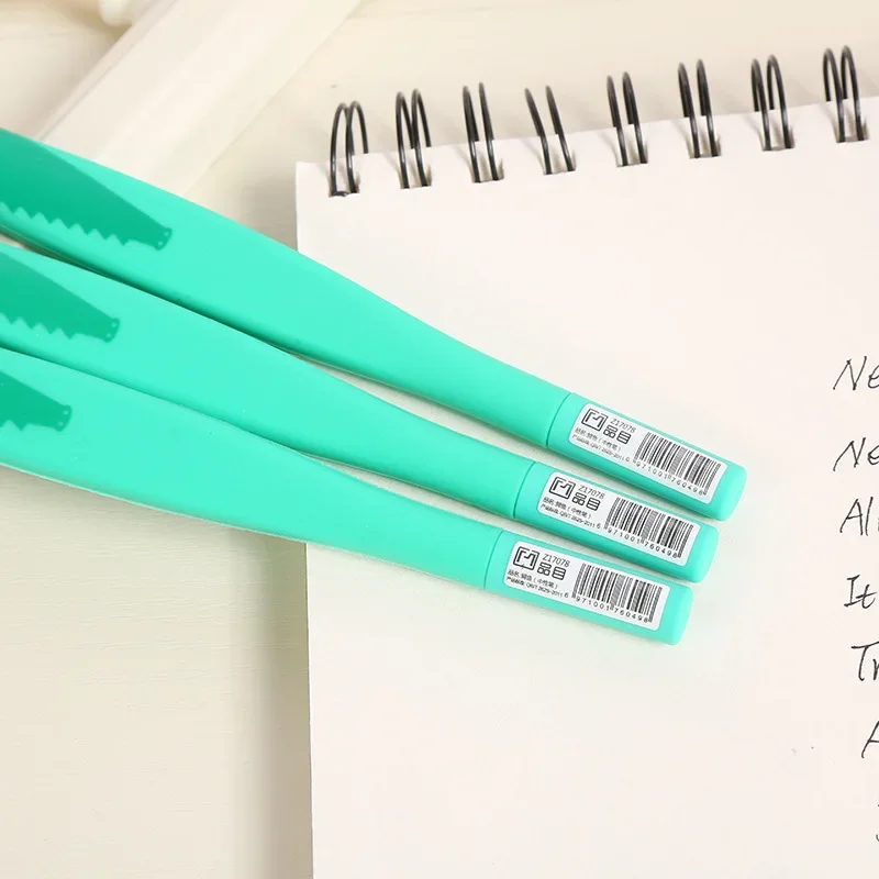 

16pcs Creative soft silicone neutral pen cartoon chicken crocodile test fountain pen 0.5 black signature pen stationery