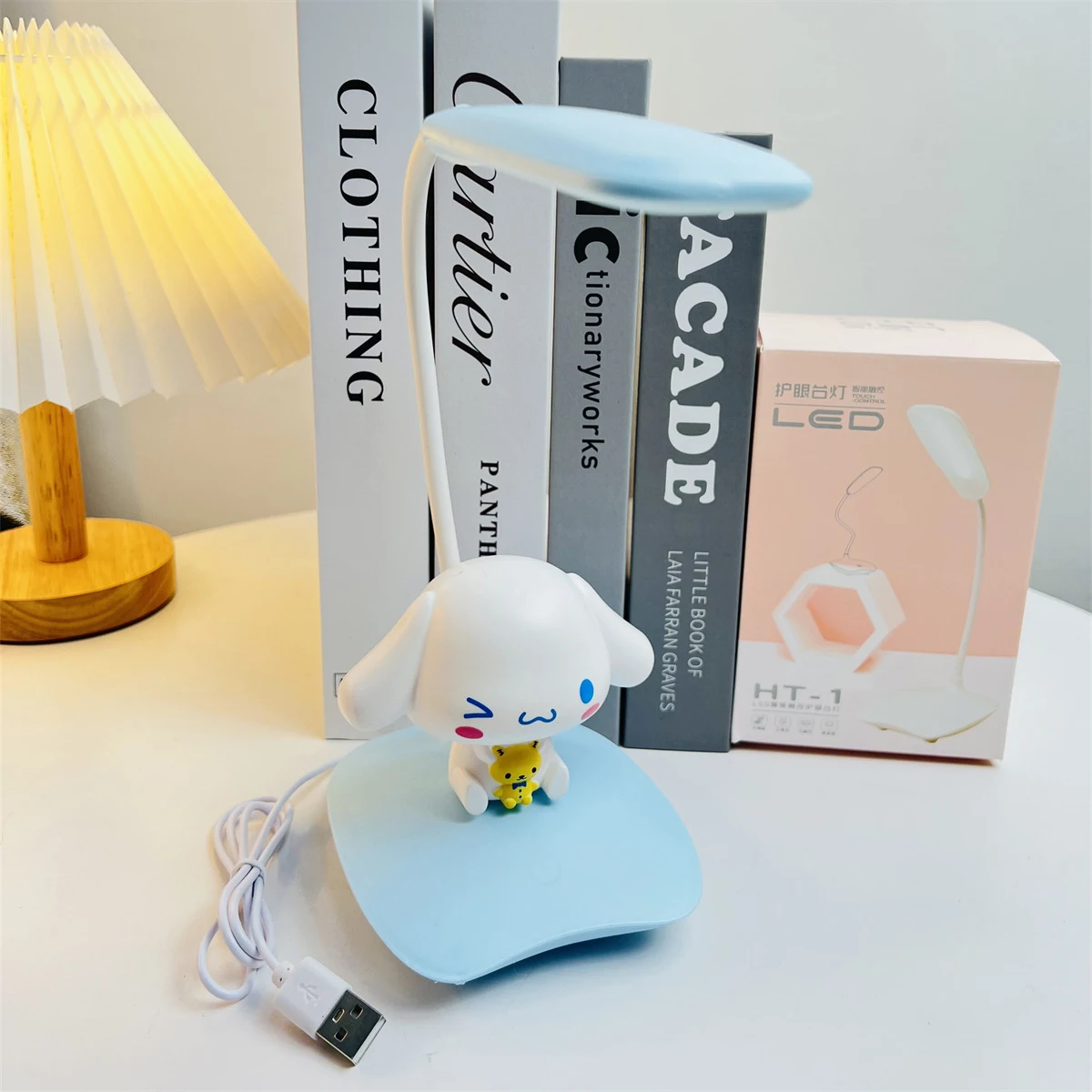 Sanrio Hellokitty Usb Night Light My Melody Kawaii Cartoon Bedroom Table Lamp Learning Eye Protection Lamp Ornament Cute Gift