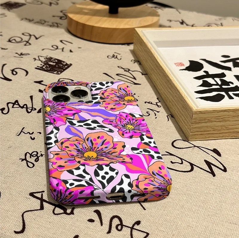 เกาหลีInsสีสดใสดอกไม้สีชมพูสําหรับIPhone 16 15 14 13 Pro Max 12 13 Mini 11 Pro XS XR SEป้องกันhard PC Cover