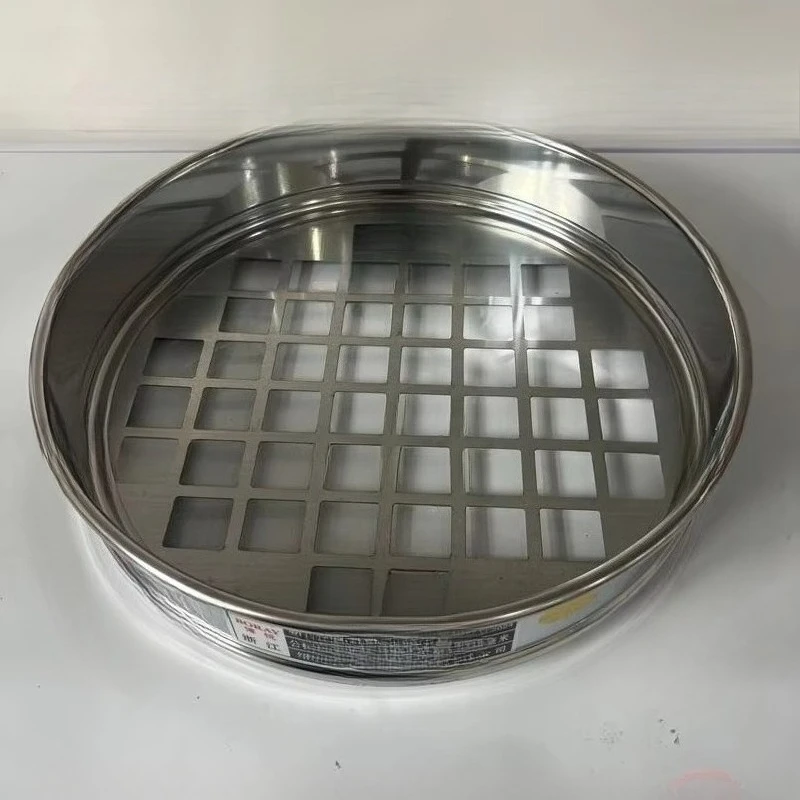 Manual screening test of standard strip sieve gravel soil