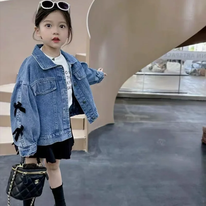

Baby Girls Coats Jeans Fashion Bowknot Casual Jacket 2025 Autumn New Korean Style Childrens Coats