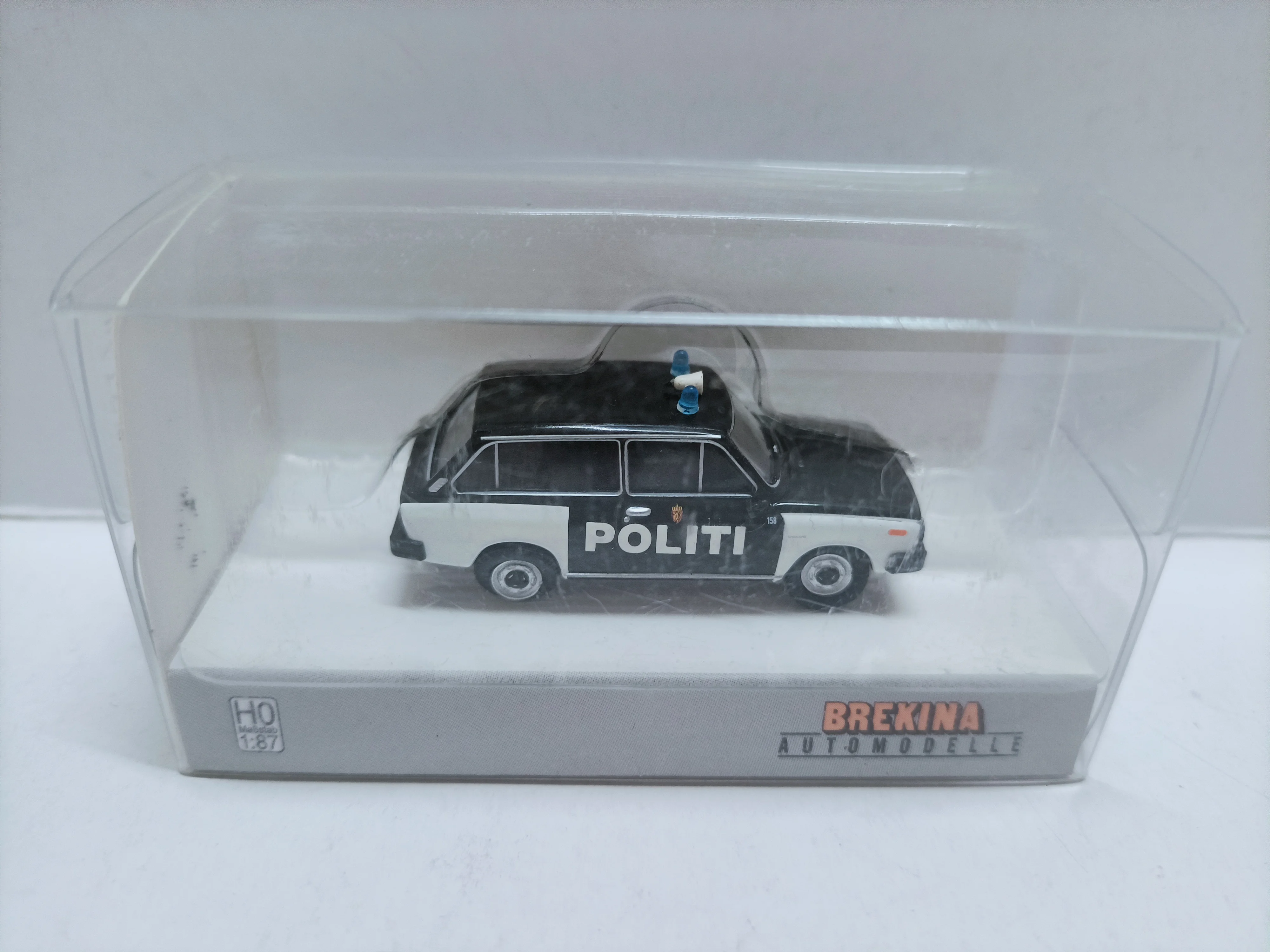 Brekina 1 87 Volvo Patrol Carro Modelo Volvo 66 Kombi Preto e Branco HO