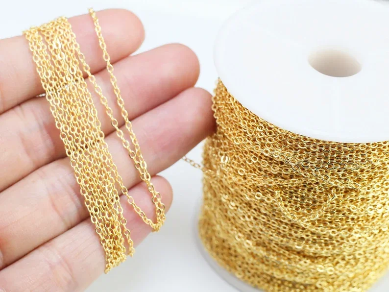 Gold Curb Chain, Fl…