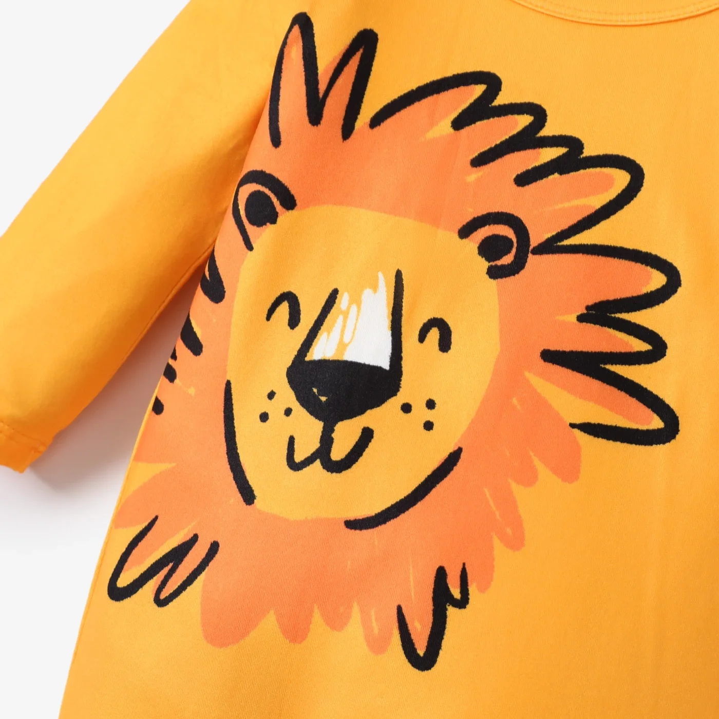 PatPat Baby Boy/Girl Childlike Animal Print Button Long Sleeves Jumpsuit Perfect for Outings and Daily Wear Basic Style