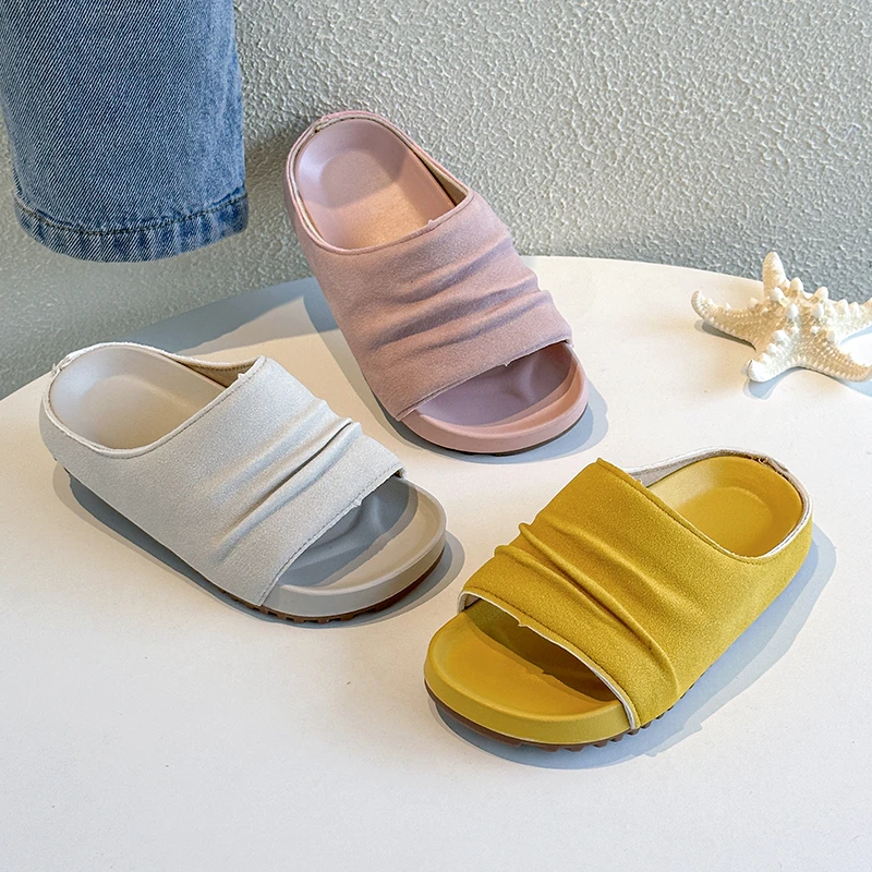

2025 New Children Fashion House Slippers Portable Hotel Travel Slipper Non-Slip Slides Home Indoor Outdoor Flat Shoes for Girls