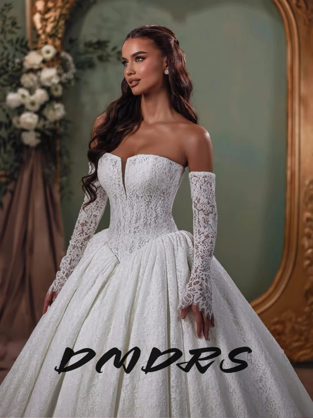 

Exquisite Lace Ball Gown Wedding Dress Romantic Graceful Off the Shoulder Bridal Gown Customized Women Popular Corset Wear