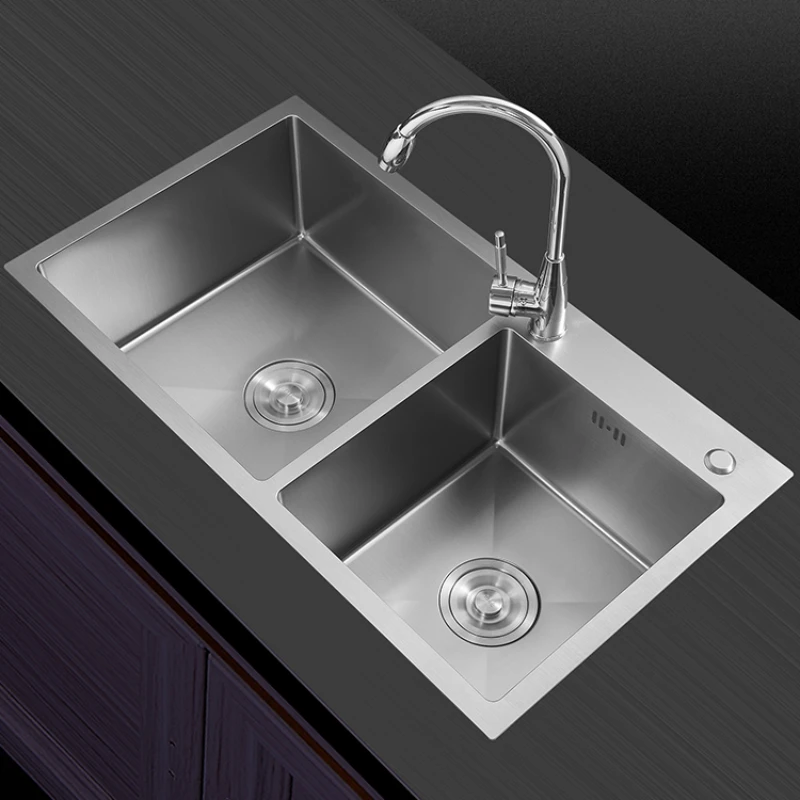 

The sink set is thickened with stainless steel wire-drawing double-slot kitchen table, and the dish basin