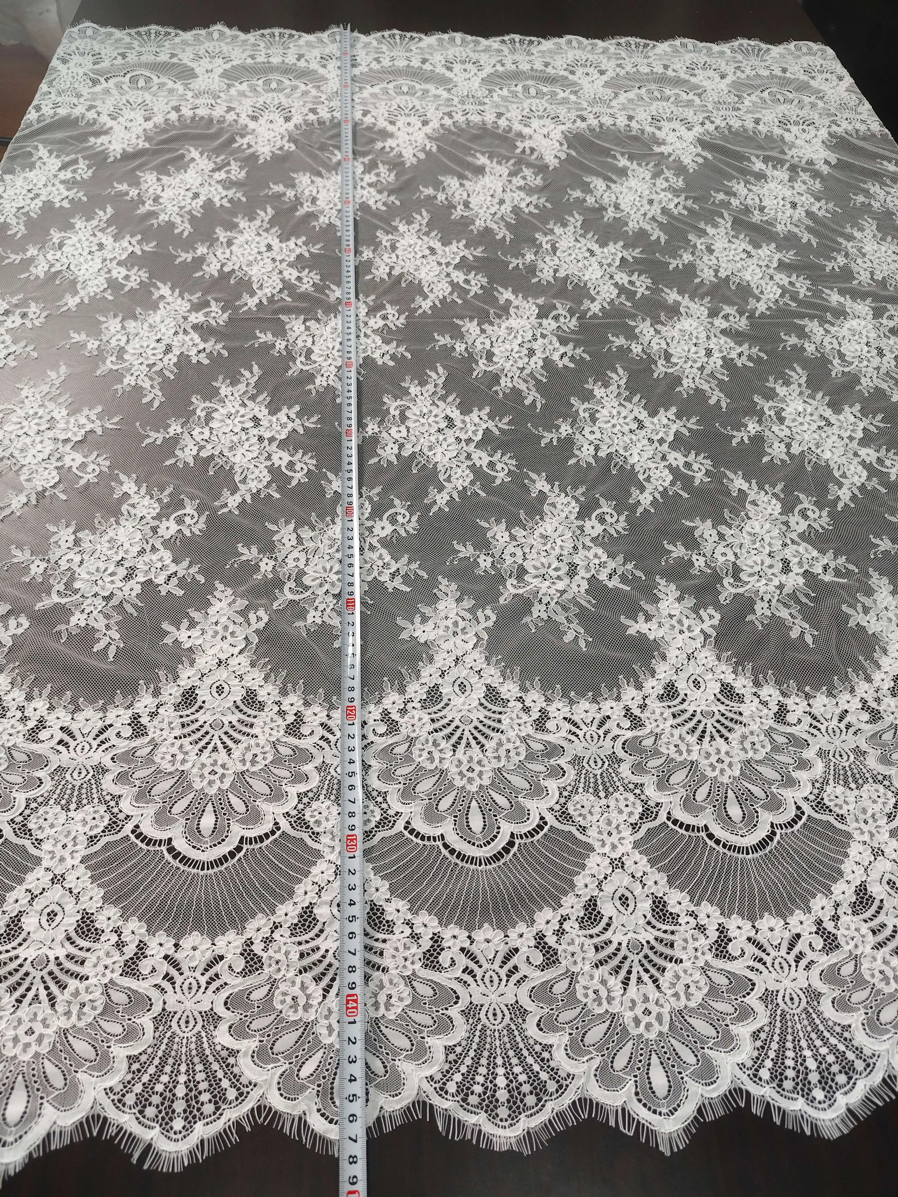 High-Quality, Ivory Lace Fabric with Floral Rope-Embroidery and Eyelash Fringe, for Wedding Dresses and Garment Embellishments