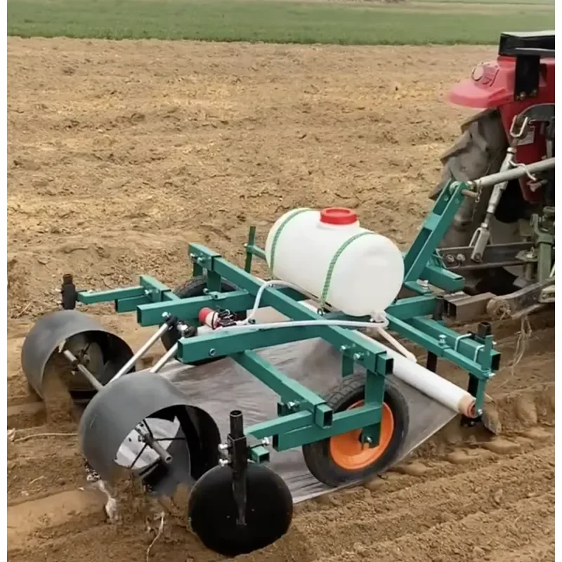 Farm Spray Insecticide Cultivator Mulching Machine Automatic Soil Loading Mulch Laying Machine Plastic Film Mulching Machine