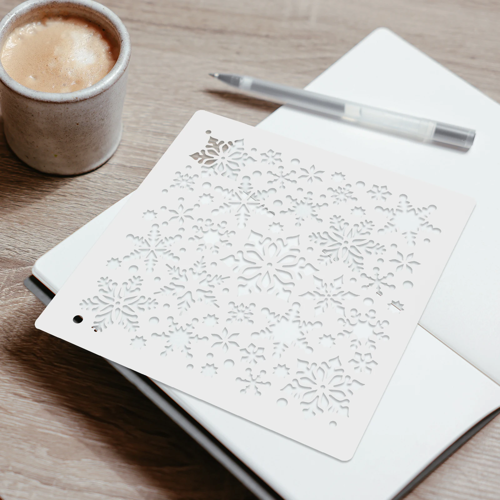 

4pcs Snowflake Pattern Painting Stencils Reusable Diy Drawing Templates Plastic Hollow-Out Tools For Wall Art Crafts Decoration