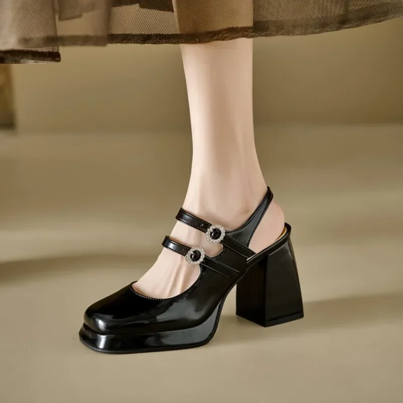

2024 New Beige Square Toe Buckle Sandals Summer European American Sexy Metal Buckle Water Diamond Women Shoes 32-46 Single Shoes