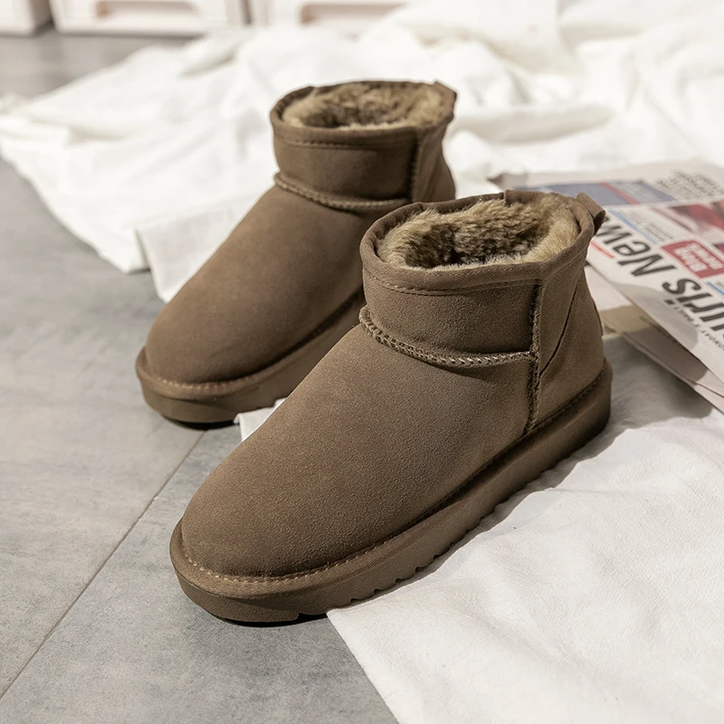 

Men’s Winter Outdoor Boots, Hanukkah Festival Ready, Thick Lined Calf, Anti-Skid Soles, Breathable for Snow Adventures