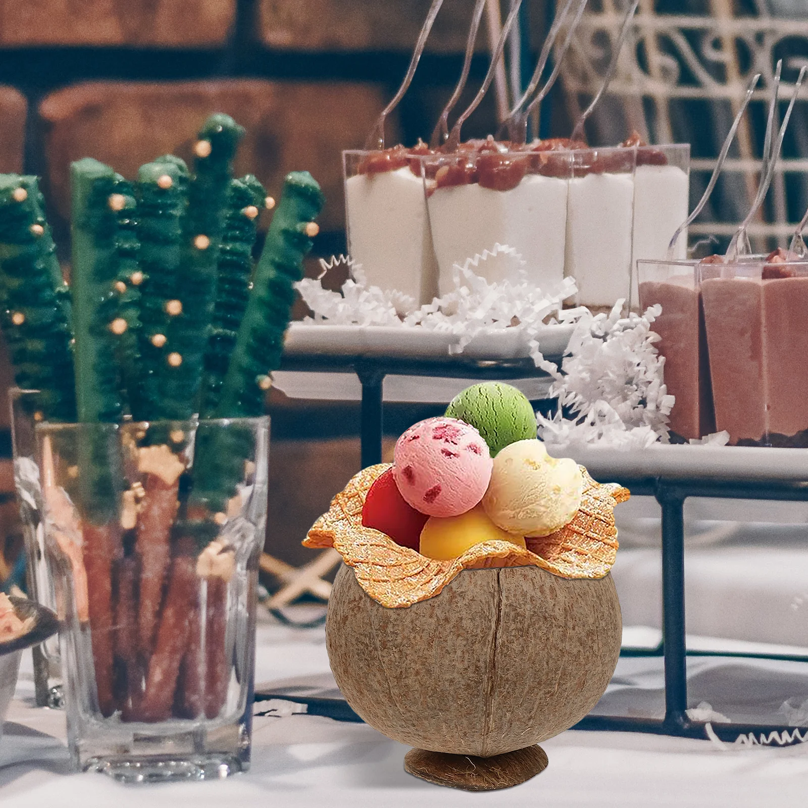 

4pcs Natural Coconut Shell Bowl Hawaiian Theme Dessert Cup Beach Party Supplies Luau Tableware Snack Fruit Salad Storage Bowl