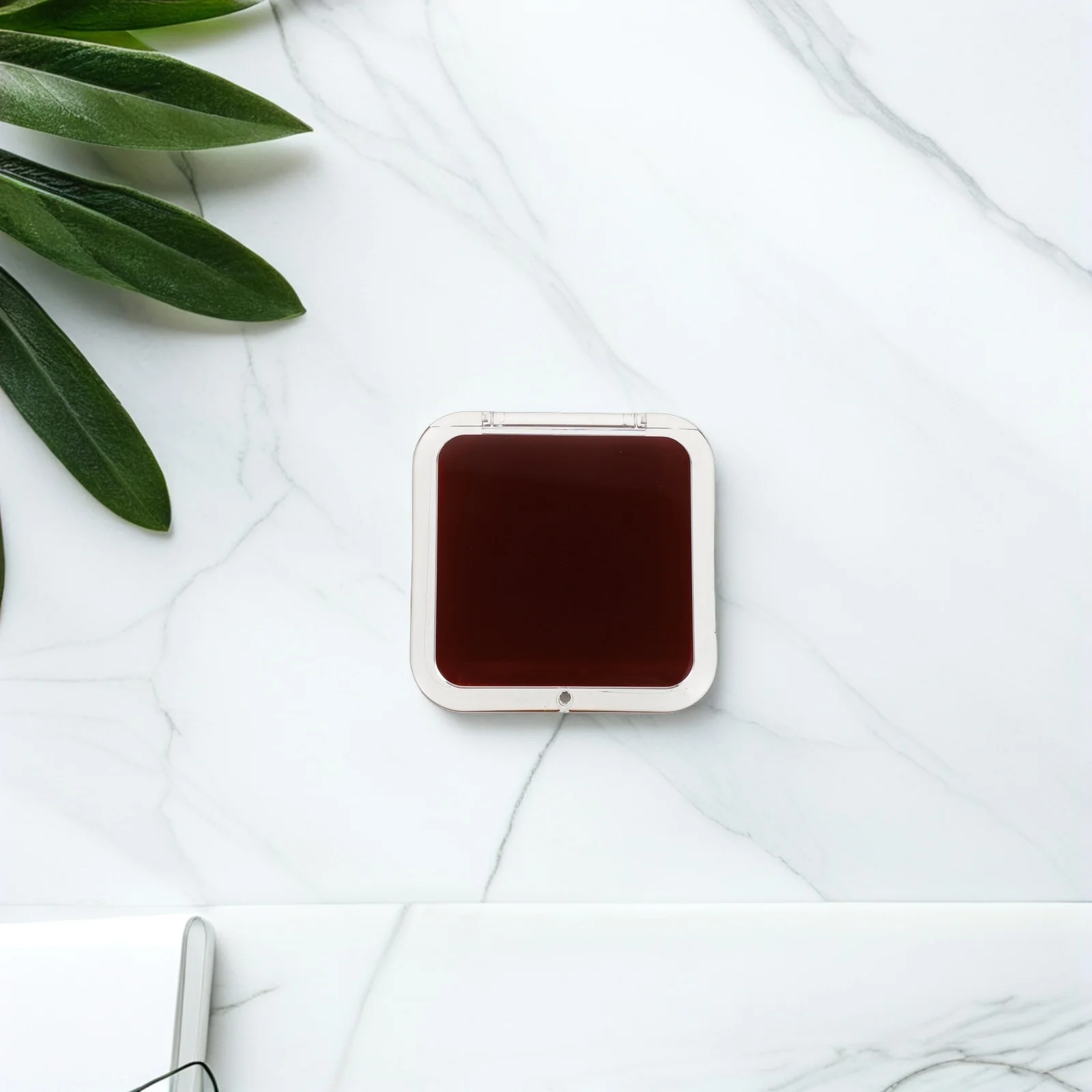 

Foldable Mirror Folding Small Hand Held Ladies Use Mirrors Dormitory Makeup Handbag Beauty Compact Travel