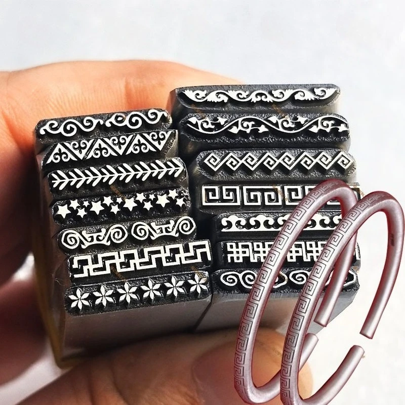 huiパターンメタルスタンプブレスレット彫刻ツールスチールレターパンチサイドデザインチゼル、ジュエリー製作diyハンドスタンピングクラフト用