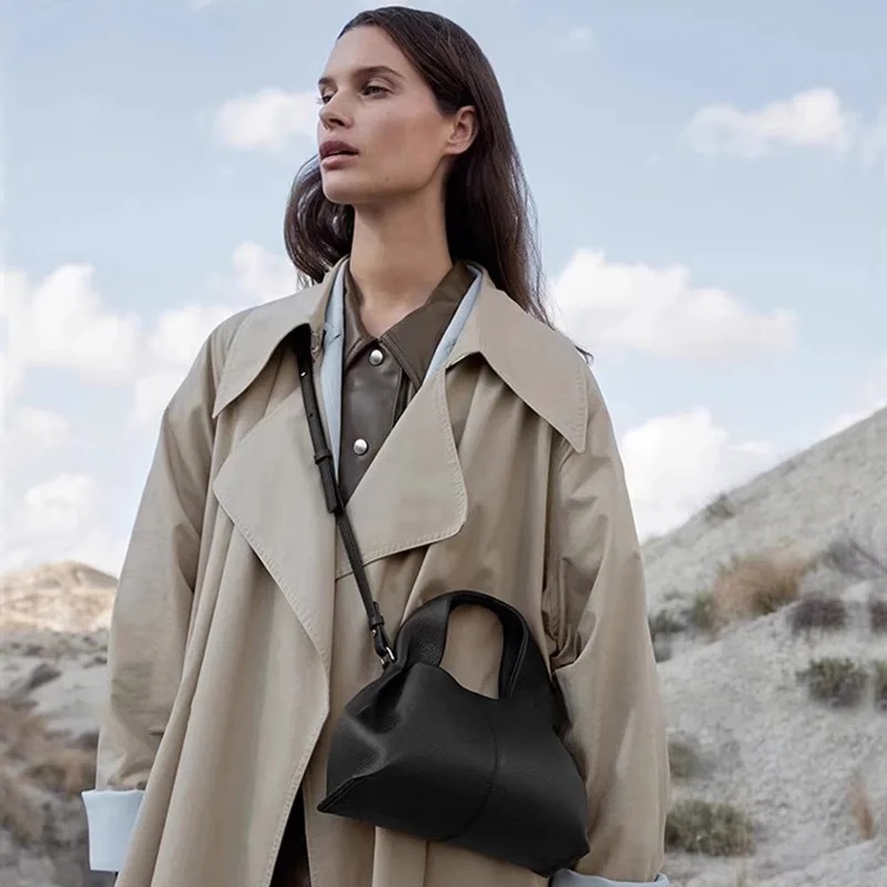 Nuevo bolso de nube de albóndigas 2024 bolso de mujer francés de diseño de nicho de mujer de cuero