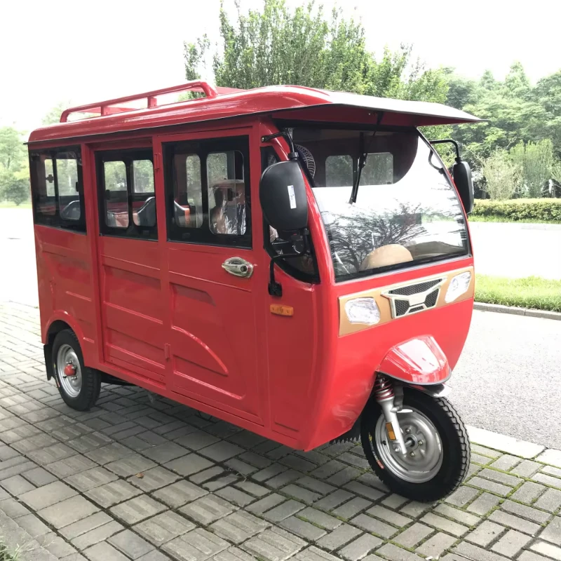gasoline Tricycle Taxi enclosed 3 three wheel motorcycle with 150cc motor hot sale