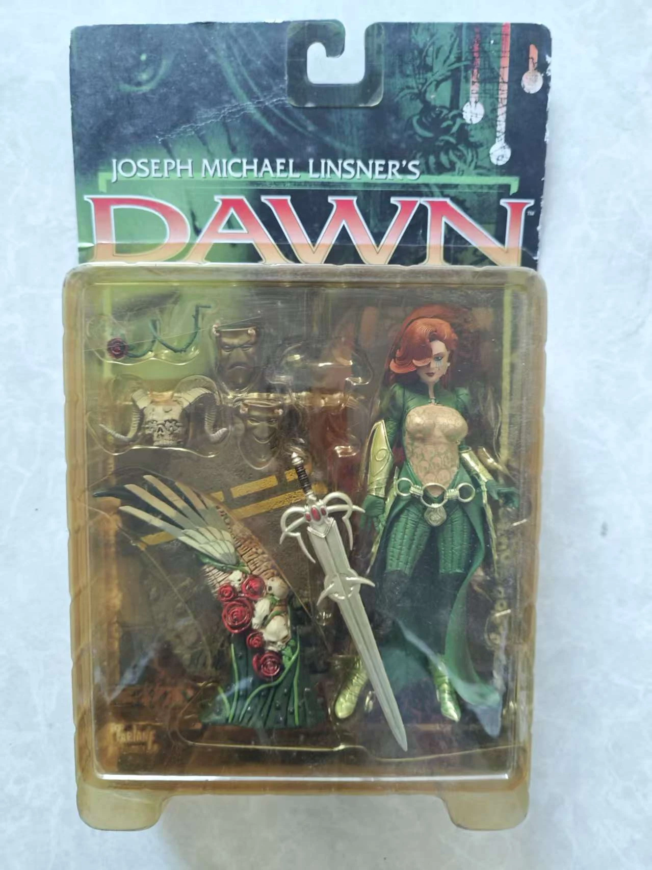 Joseph Michael Linsner’s Dawn Action Figure Toys 1999 RARE Collector’s Figure The box is slightly yellowed