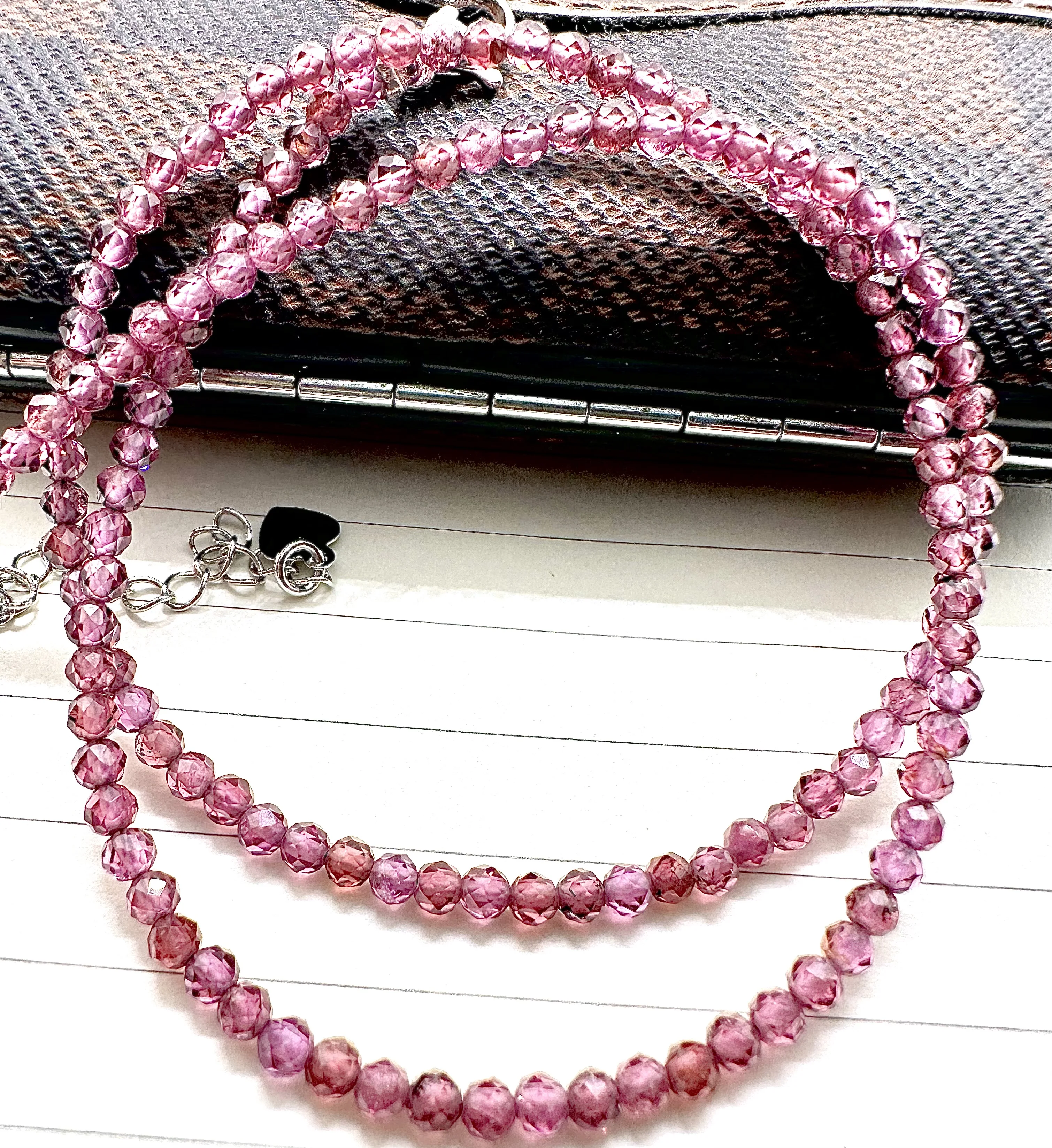 

Garnet Beads Crystal Necklaces Stone Holder Wholesale Neck Summer 2023 Spiritual 3MM Bead Round Small Faceted Gifts Jewelry 5pc