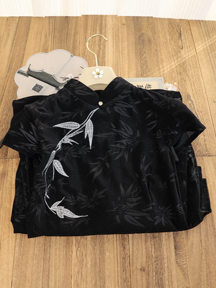 

Новое китайское платье-ципао для молодых женщин, ретро-стиль, с коротким рукавом, повседневное, весна 2025, дышащее, с цветочным узором, длинное