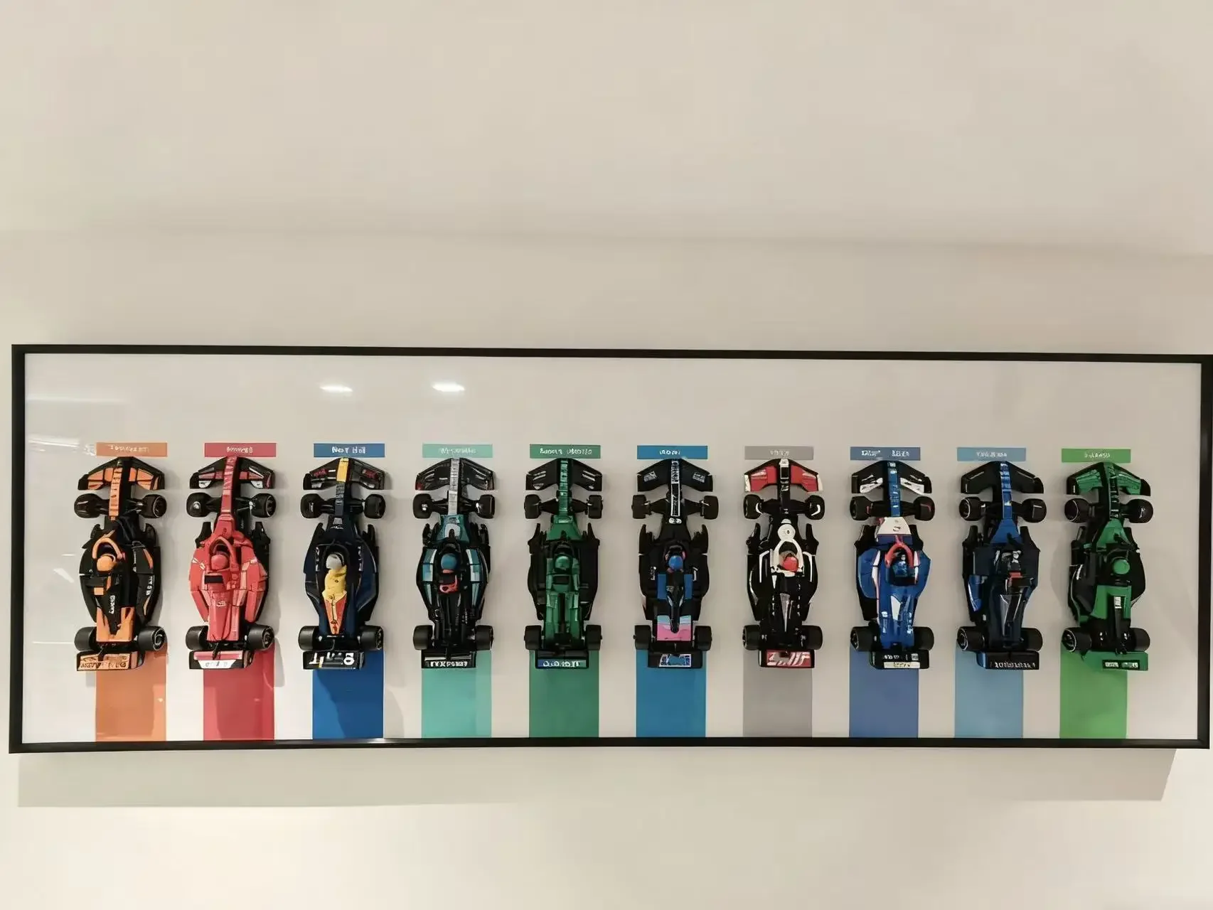 MINISO Speed 10 Zestaw Klocków Konstrukcyjnych Model Samochodu Wyścigowego 2025 Gorący Hit Świetny Prezent Świąteczny dla Chłopców Dzieci Zabawka Edukacyjna