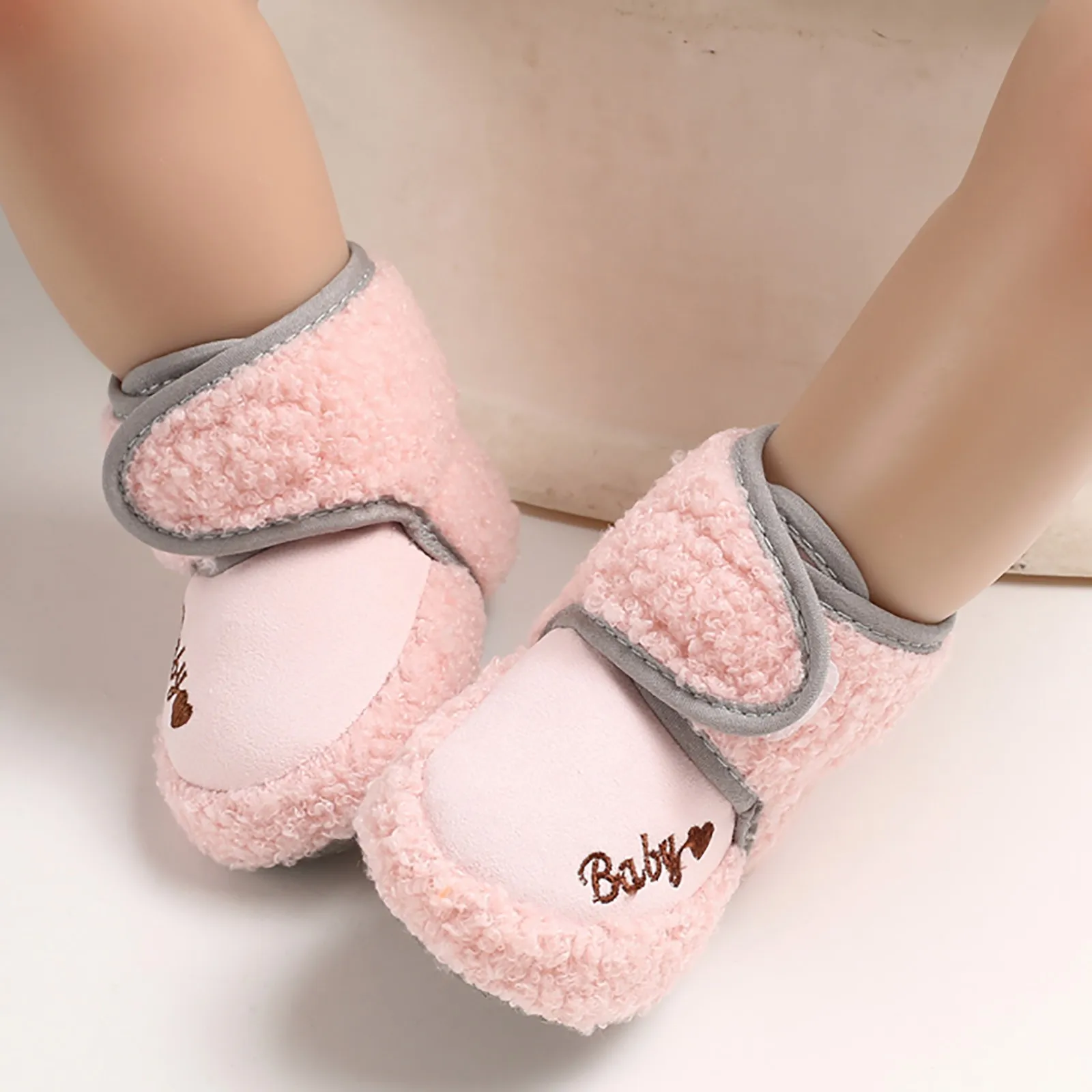 

Warm Girls Boys Toddler Crib Boots Infant Newborn Baby Shoes Anti-Slip Socks Infant Girls Boys Winter Thicken Warm Shoes