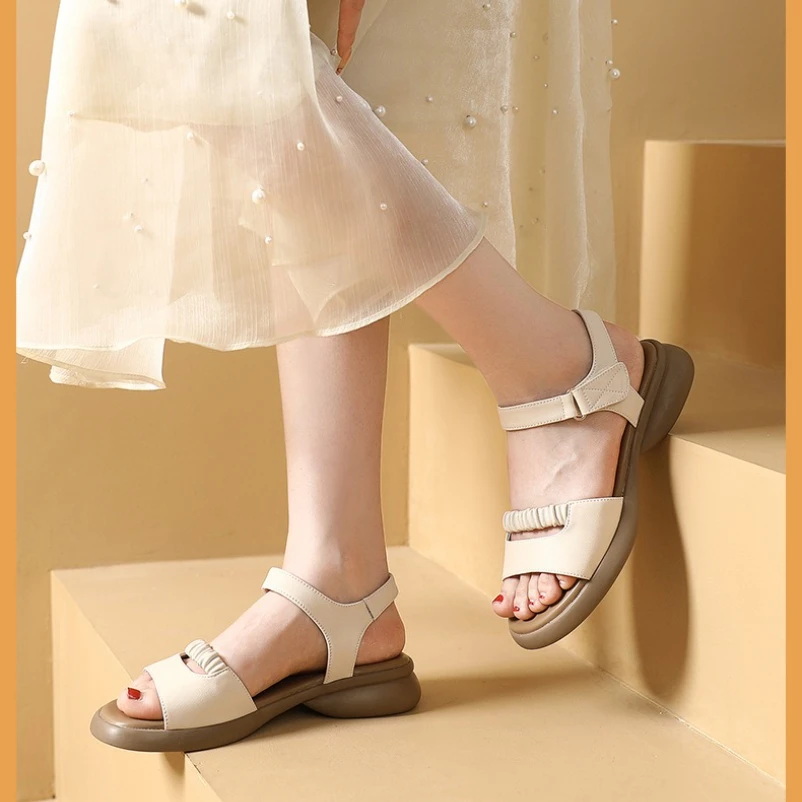 

2025 Soft-soled Mother Sandals Flat Anti-slip Comfortable Large Size 35-43 Flats Women's Shoes Summer Wear