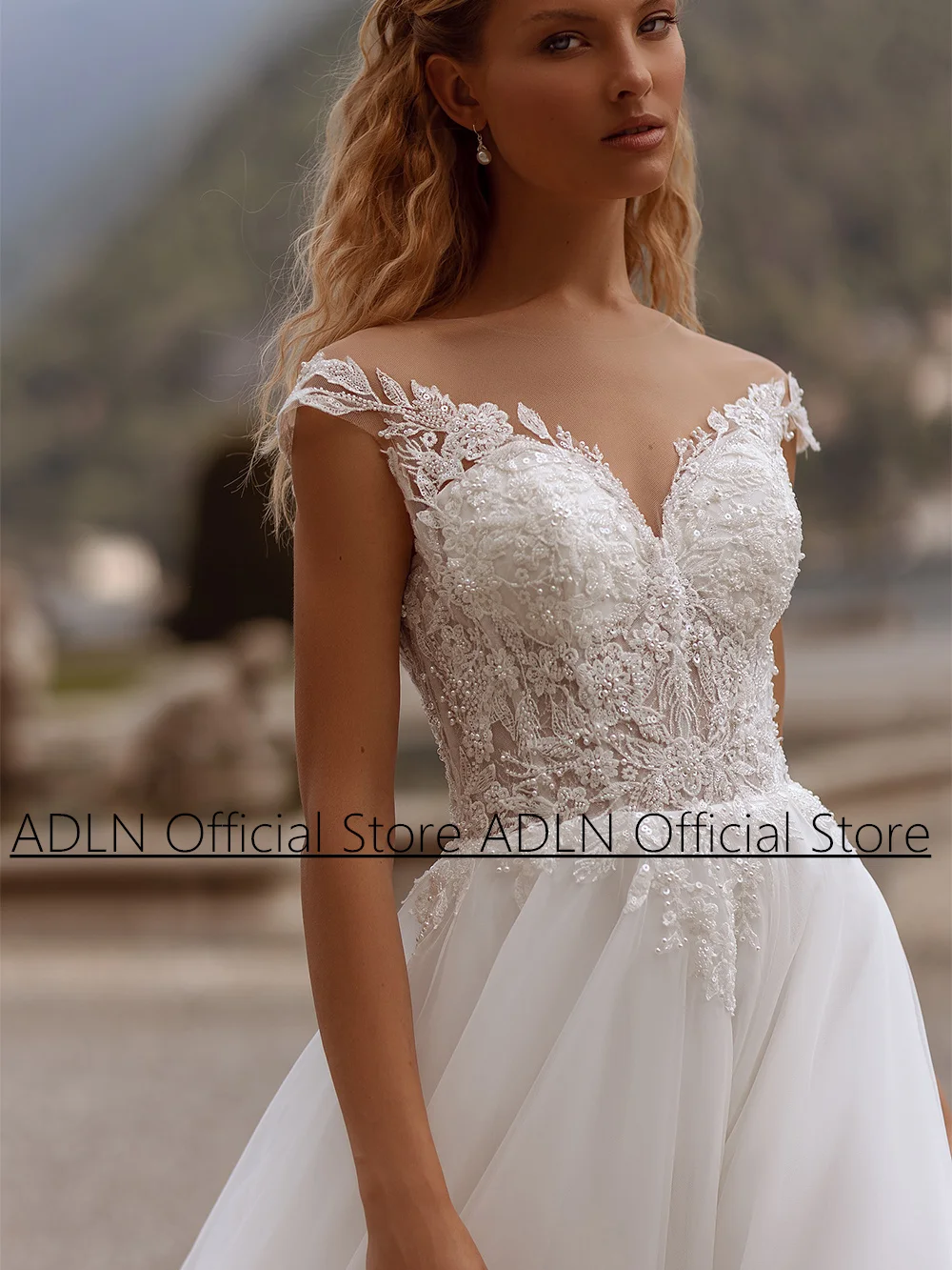 2024 Wedding Dress for Bride Charming Scoop Neck Sleeveless Beading Applique Sweep Train A Line Vestidos De Novia Bridal Gown