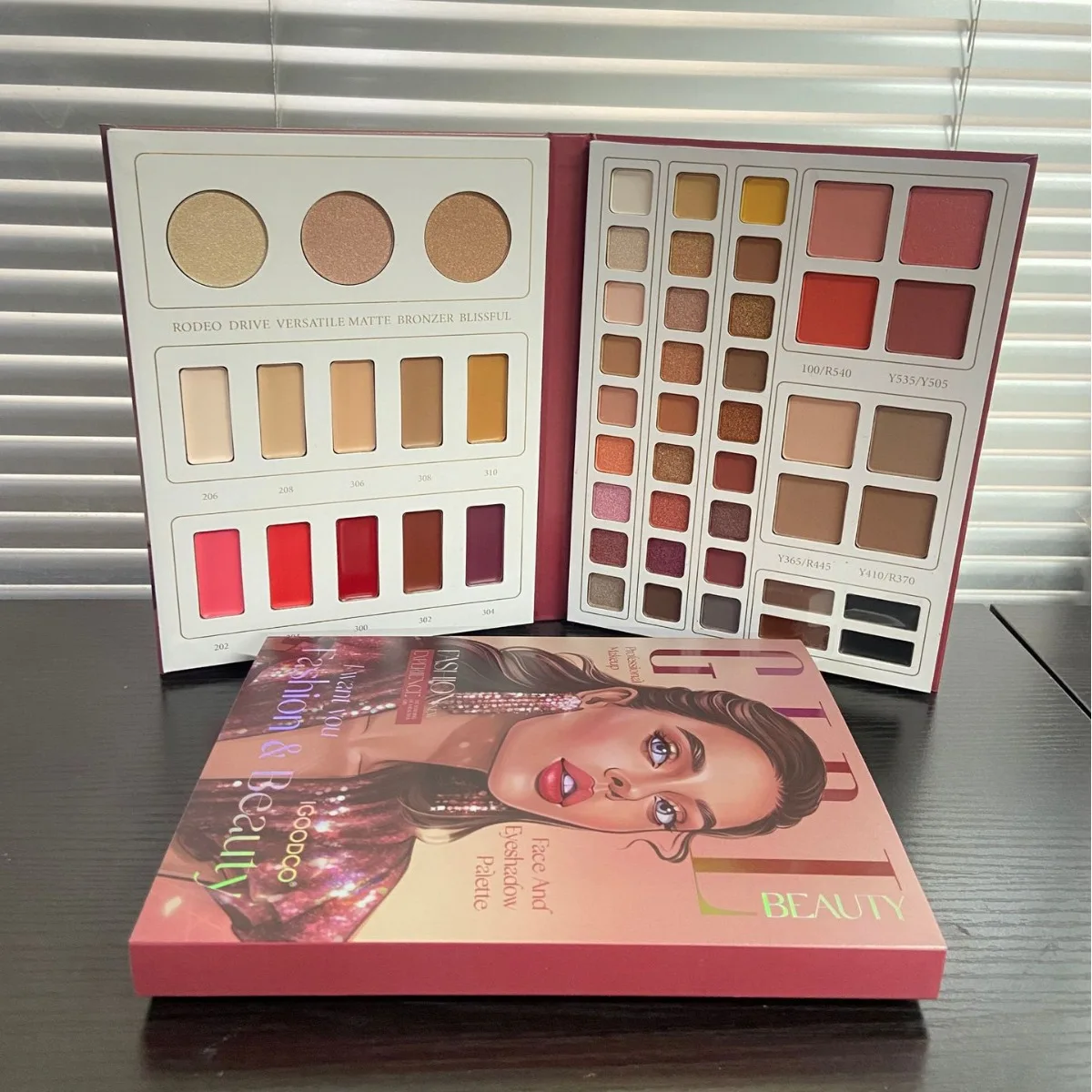 

52 Color Eyeshadow Palette Multi Function Makeup Kit Waterproof Matte Shimmer Shine Eye Shadow Contour Blush Highlight Set
