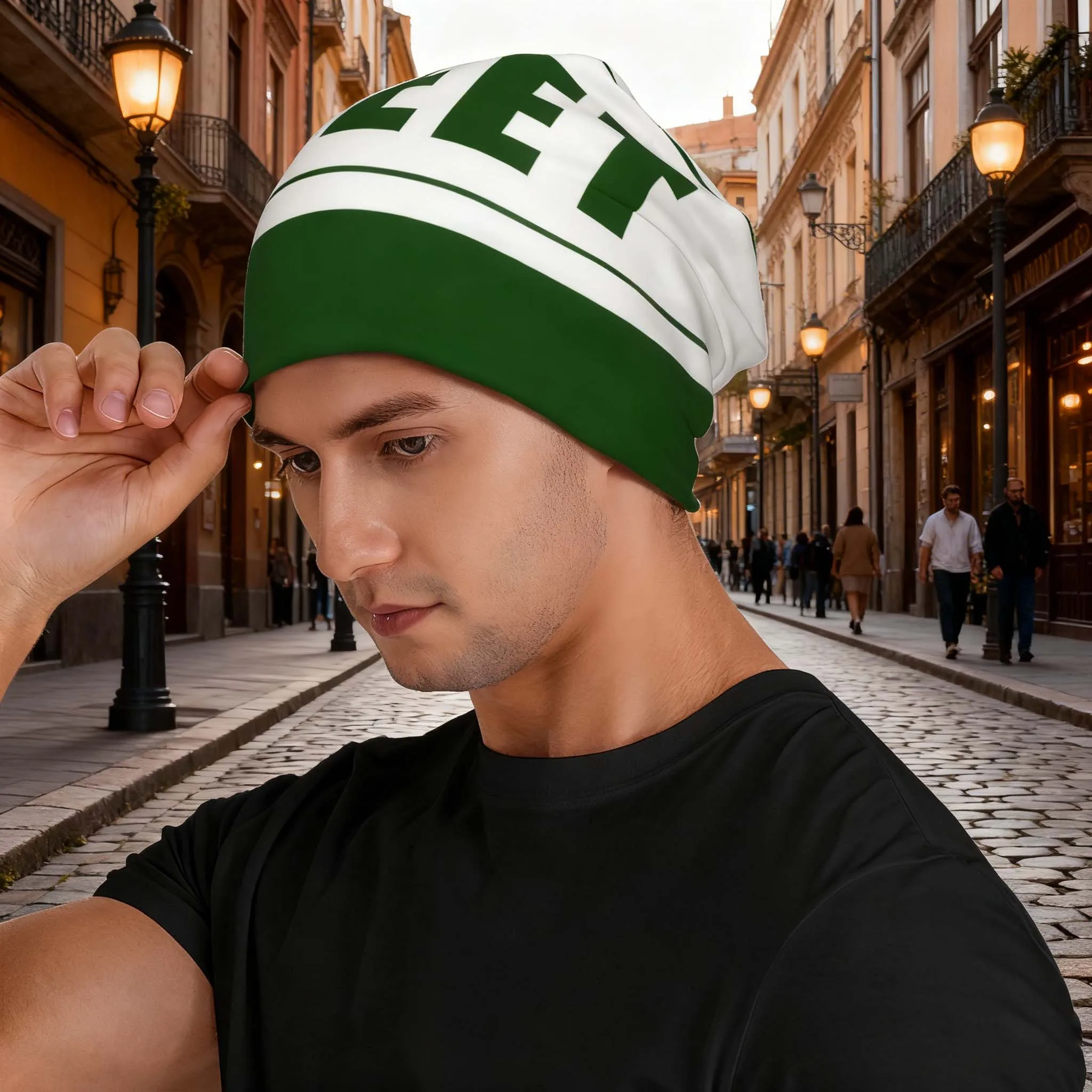 Настраиваемые красочные вязаные шапочки. Настраиваемое имя и портрет лица. Настройте шапку, что уникальные и персонализированные для вас.