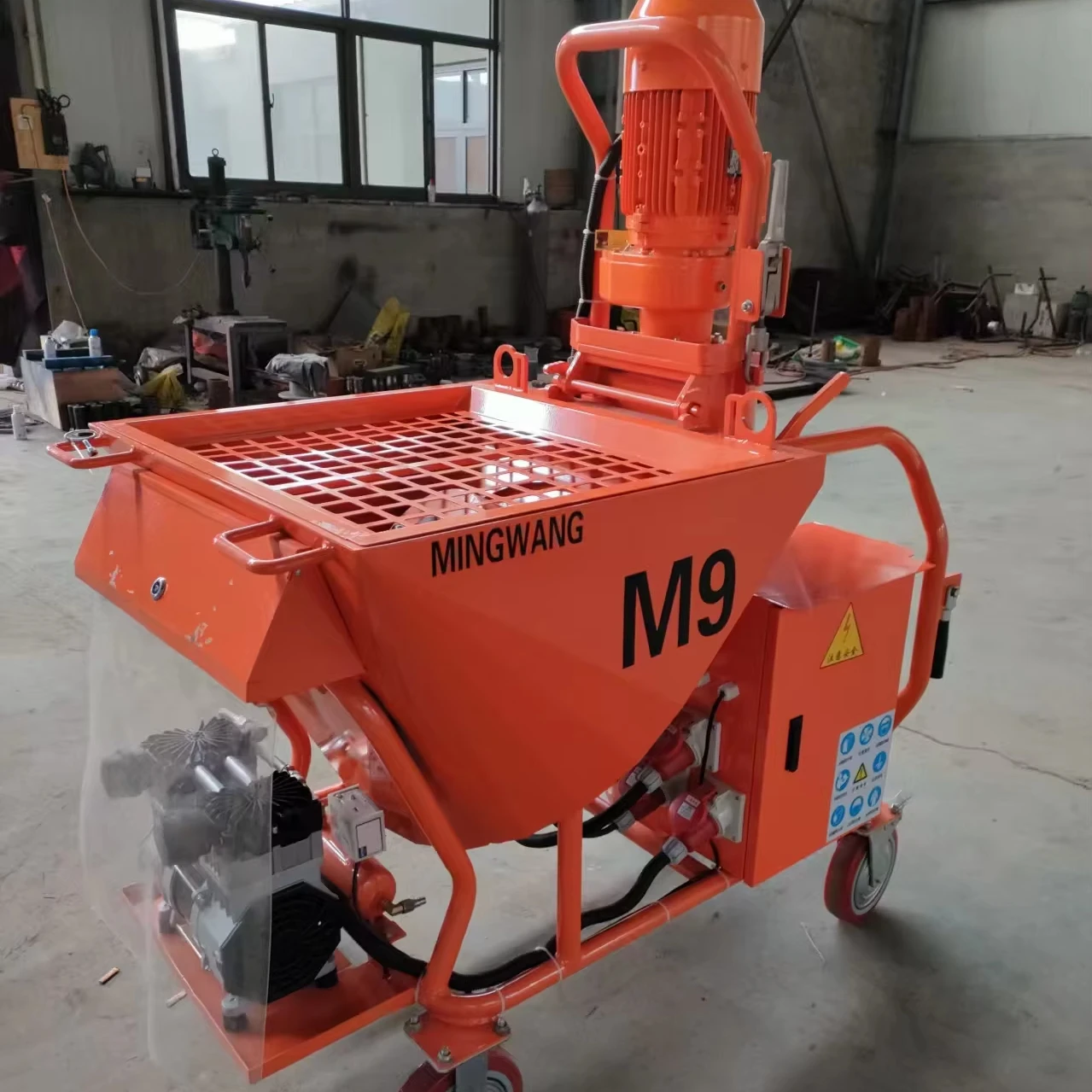 Portable M9 Automatic Gypsum Spraying Machine Dry Mix Mortar Plaster Spray Machine