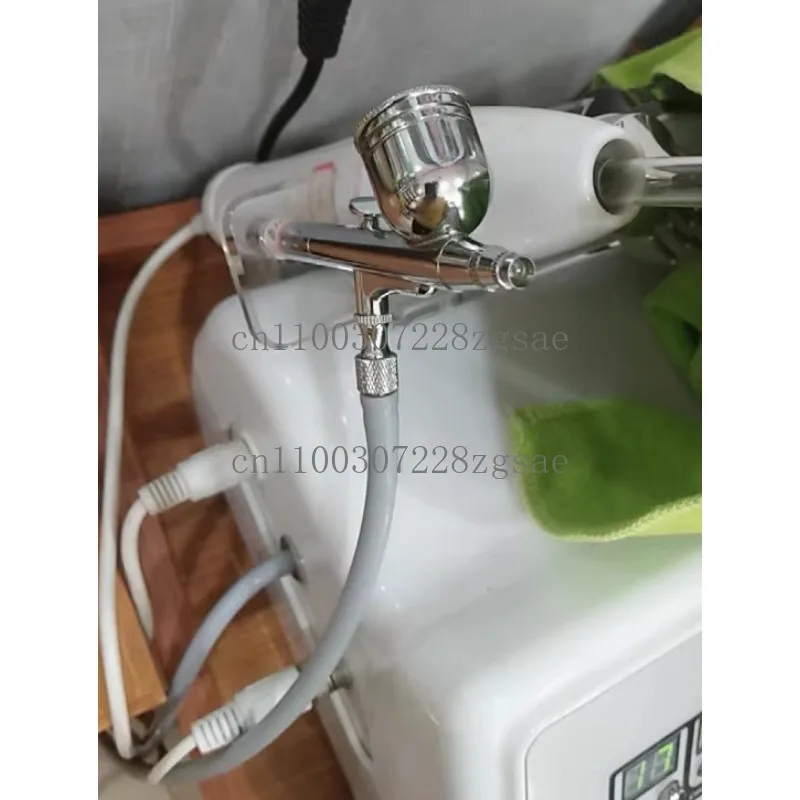 Medicine applicator Scalp medicine applicator Skin care instrument Accessories are introduced into oxygen injection instrument