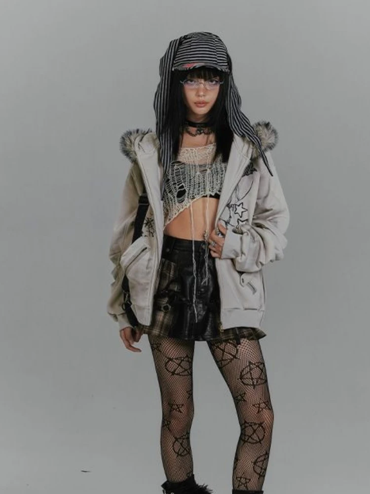 เสื้อฮู้ดขนเฟอร์พิมพ์ลายสไตล์เรโทรอเมริกัน Y2K สำหรับผู้หญิง เสื้อแจ็คเก็ตหูหูกระต่ายสีเทาวินเทจ สไตล์ฮาราจูกุ พังก์ แฟชั่นสตรีทแวร์สำหรับฤดูใบไม้ร่วง