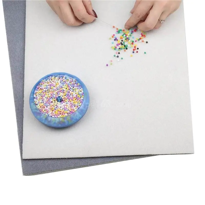 Pack of 2 Gray and Sponge Bead Mats Flocking Beading Trays Jewelry Making Supplies Non-Slip Beading Mat for Women