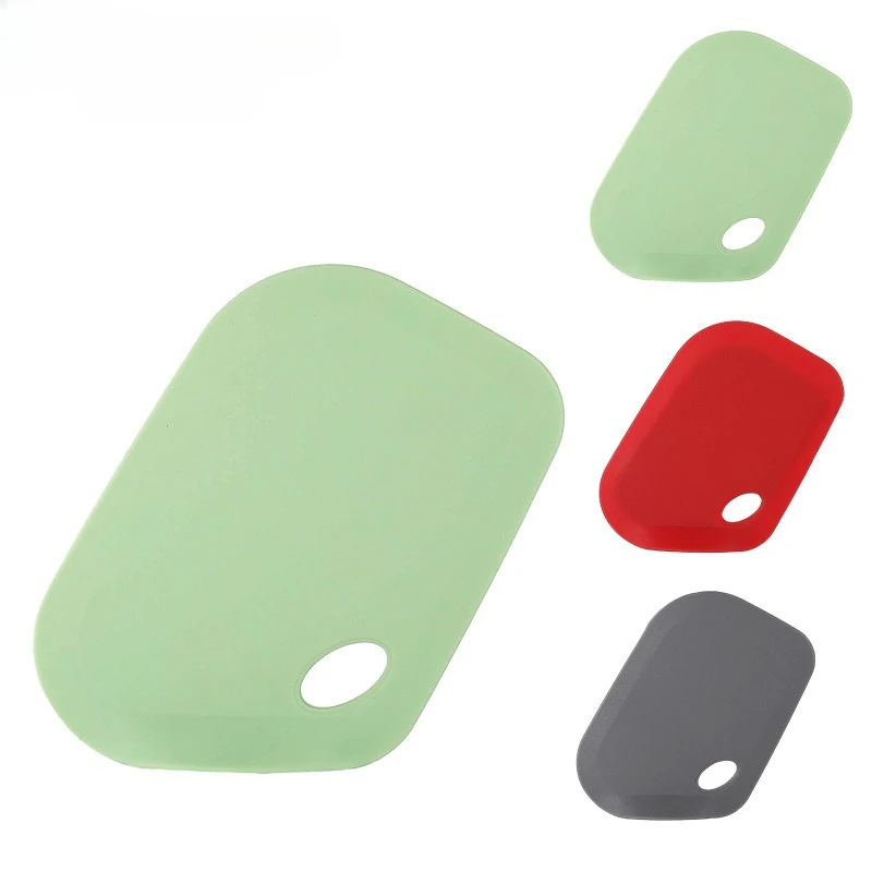 

Scraper Baking dough all-in-one pizza cutter pastry slicer Kitchen utensils Silicone cutting dough cream scraper