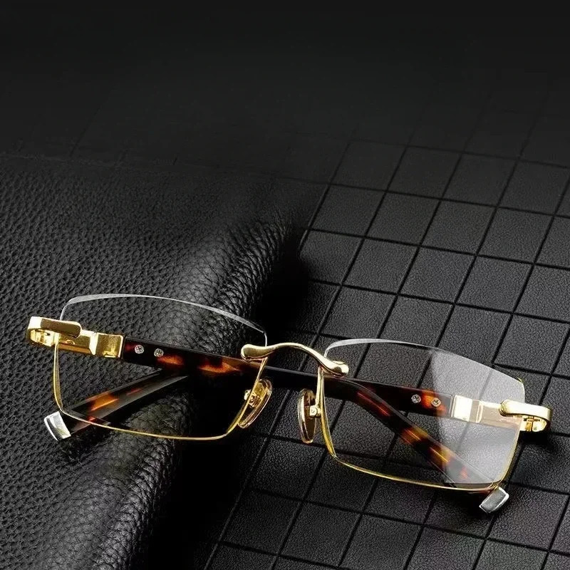 Randlose Premium-Lesebrille, Augenschutz-Business-Brille für Herren, Presbyopie-Brille aus natürlichem Metallmaterial 1,0 bis 4,0 – Detail 3
