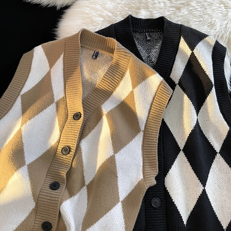 Nuevos suéteres de otoño e invierno para hombre, cárdigans, chalecos, prendas de punto de moda de alta calidad, suéteres informales y cómodos para hombre