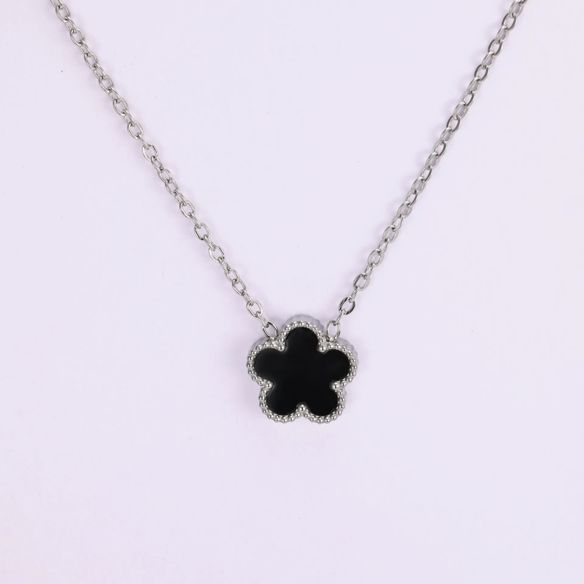 New 316L Stainless Steel Necklace Silver Plated Double Sided Lucky Five Leaf Flower Jewelry Classic Style Women's Holiday Gift